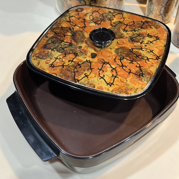 Vintage Thermo-Serv bundle ice bucket, server, mugs, tumblers - Picture 2 of 10